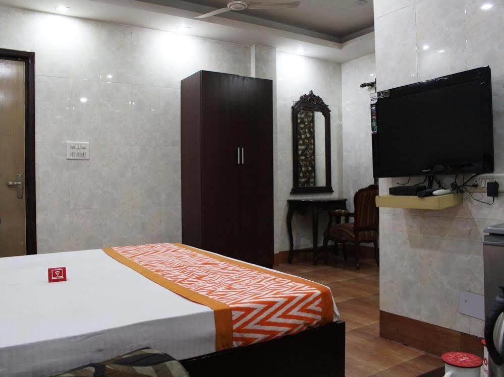 Oyo 2705 Hotel Preet Palace Neu-Delhi Exterior foto
